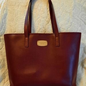 Burgundy Michael Kors purse/tote